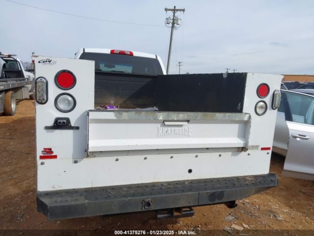 1GB2KUEG7FZ525808 Chevrolet Silverado 2500hd Wt