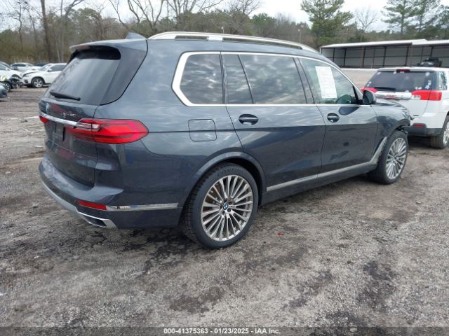 2020 BMW X7 5UXCW2C01L9D12655 Photo 3