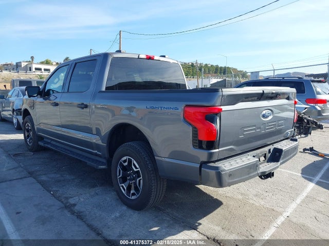 1FTVW1EL8NWG09452 Ford F-150 Lightning Xlt