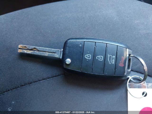 KNDJN2A21G7283673 KIA Soul