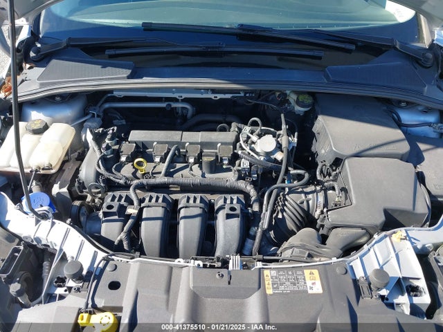 1FADP3E29GL405555 Ford FOCUS S