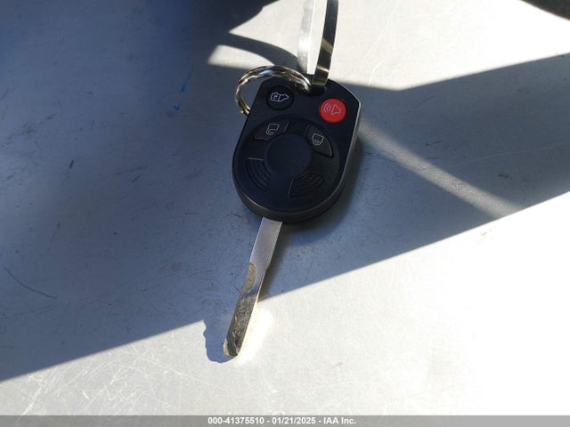 1FADP3E29GL405555 Ford FOCUS S