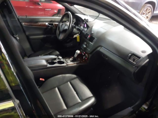 2011 MERCEDES-BENZ C 300 WDDGF8BB8BR185865 Photo 4