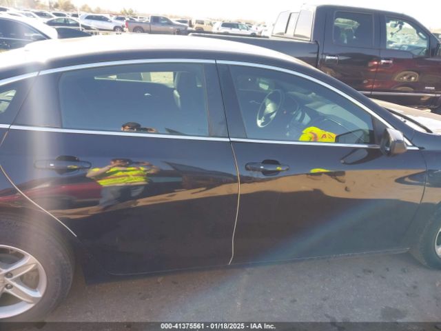 1G1ZB5ST8MF064501 Chevrolet Malibu Fwd Ls