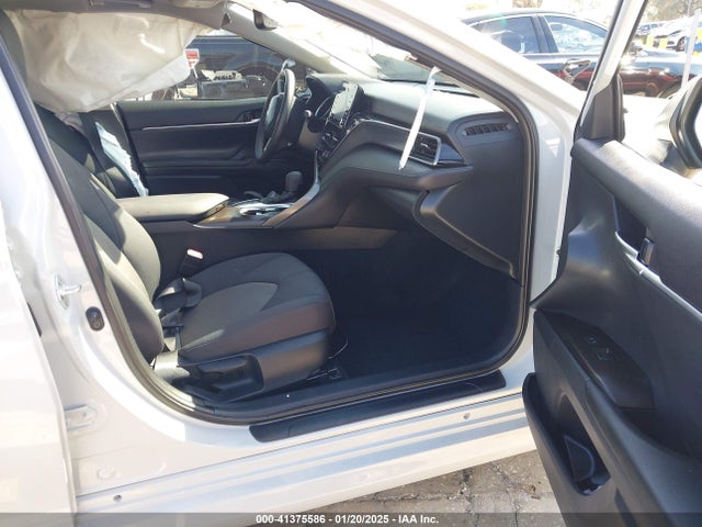 Toyota CAMRY LE 2024 4T1R11AK9RU248677 Image 5