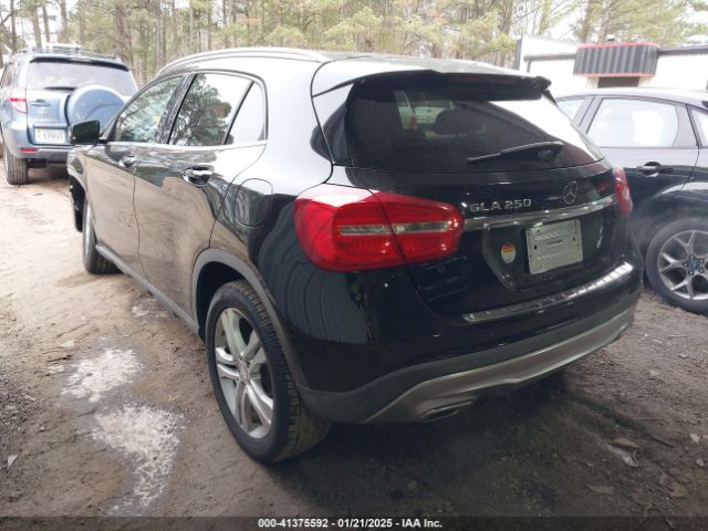 WDCTG4EB7FJ174185 Mercedes-Benz GLA 250