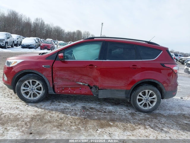 Ford ESCAPE SE 2018 1FMCU9GD4JUD53801 Image 14