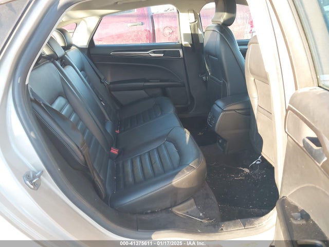 3FA6P0H98HR181021 Ford FUSION SE