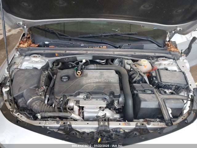 1G1ZD5ST9JF132794 Chevrolet MALIBU LT