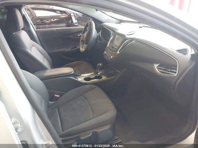 1G1ZD5ST9JF132794 Chevrolet MALIBU LT