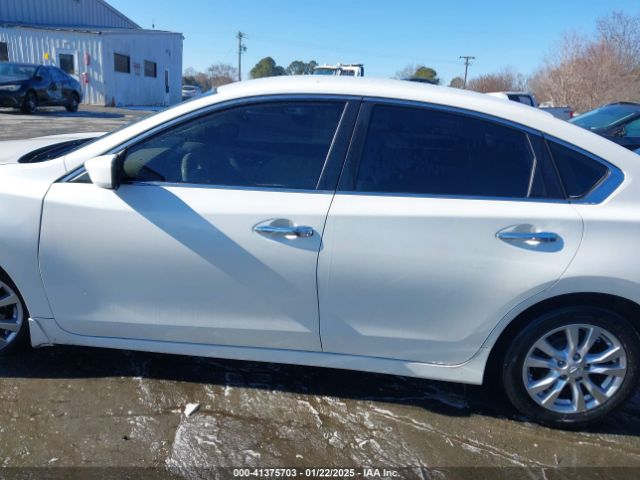 1N4AL3AP2FC147684 Nissan Altima 2.5 S