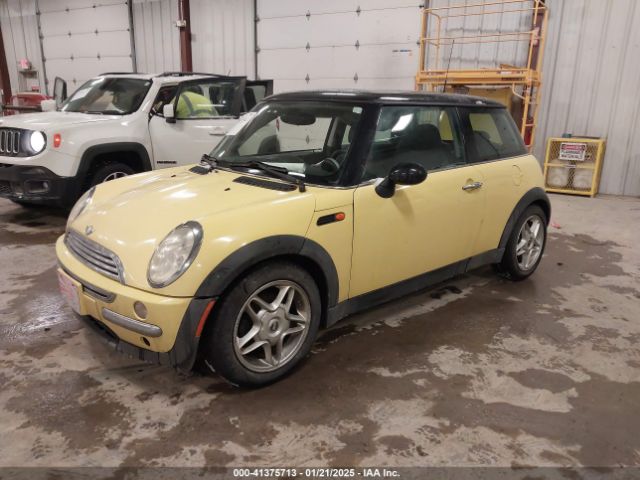 2002 MINI COOPER WMWRC33402TC37278 Photo 1