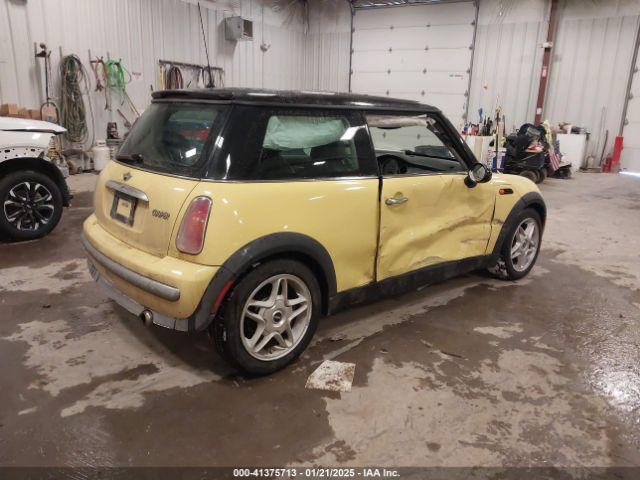 2002 MINI COOPER WMWRC33402TC37278 Photo 3