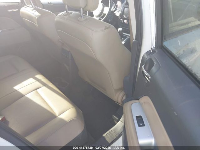 1C4NJDEB1GD797219 Jeep Compass High Altitude Edition