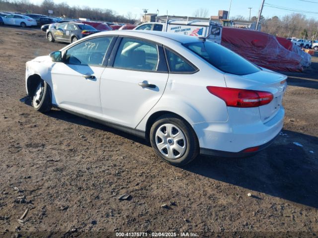 1FADP3E2XHL321942 Ford FOCUS S
