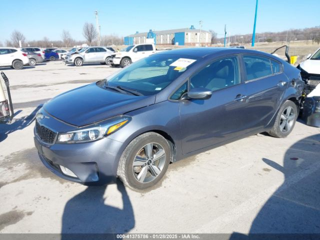 3KPFL4A75JE215774 KIA FORTE S