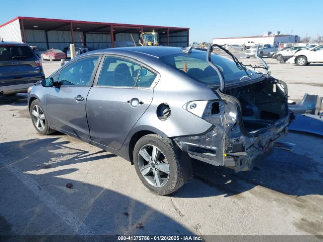 3KPFL4A75JE215774 KIA FORTE S