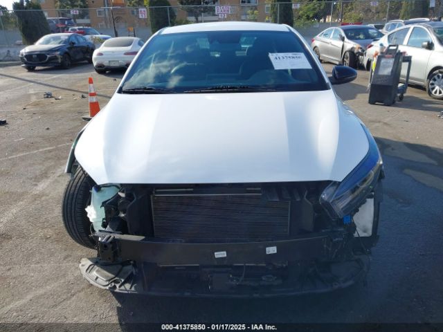 3KPF54AD1PE588917 KIA Forte Gt-line