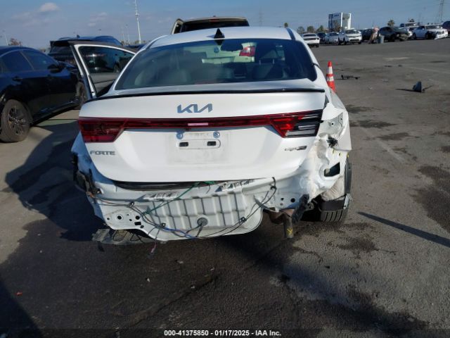 3KPF54AD1PE588917 KIA Forte Gt-line