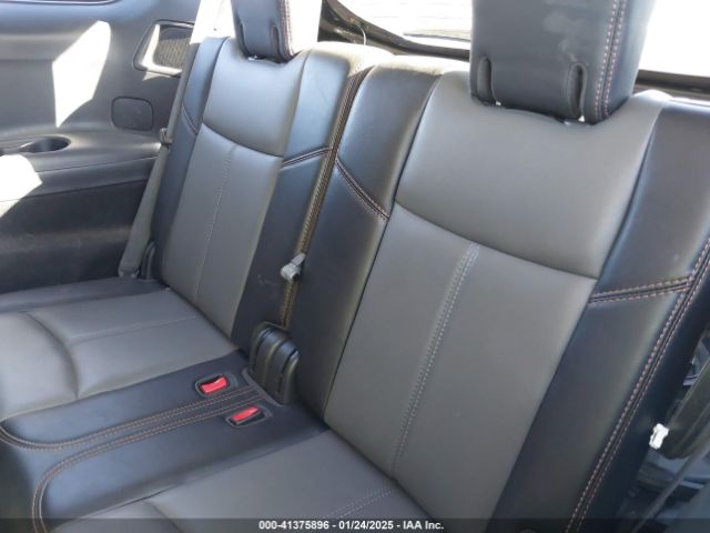 5N1DR2MM7KC655009 Nissan Pathfinder Sl