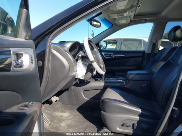 5N1DR2MM7KC655009 Nissan Pathfinder Sl