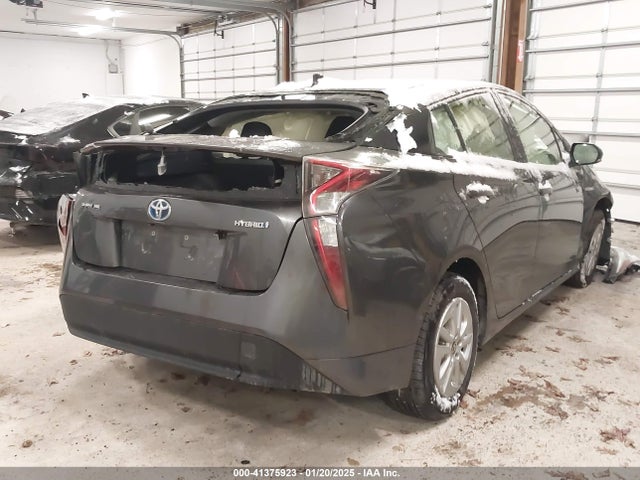 JTDKBRFU3G3504522 Toyota Prius Two