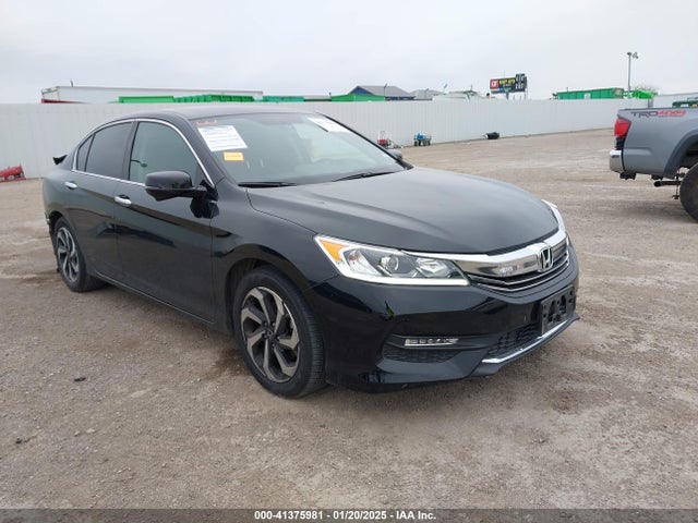 Honda ACCORD EX 2017 1HGCR2F70HA250333 Image 1
