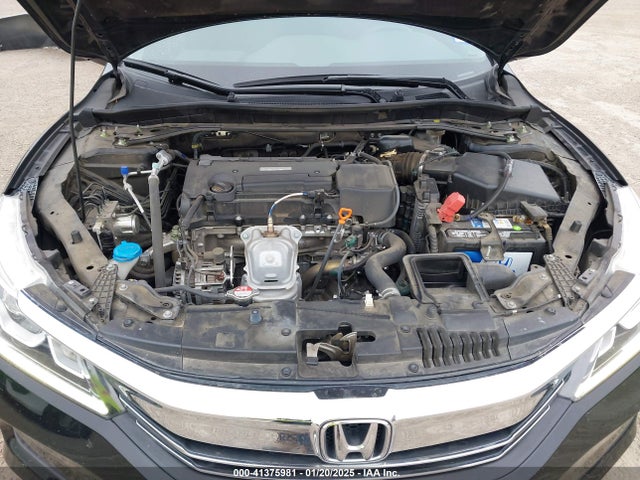 Honda ACCORD EX 2017 1HGCR2F70HA250333 Image 10