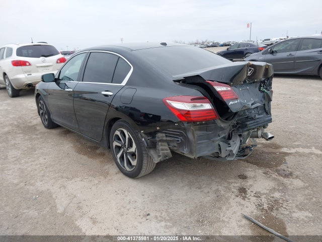 Honda ACCORD EX 2017 1HGCR2F70HA250333 Image 3