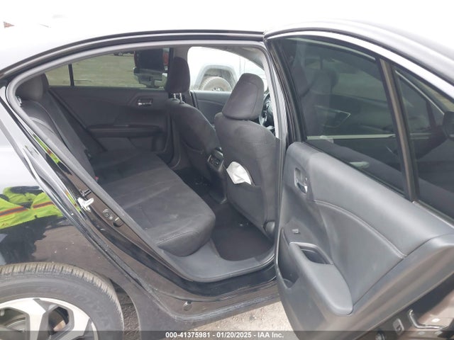 Honda ACCORD EX 2017 1HGCR2F70HA250333 Image 8