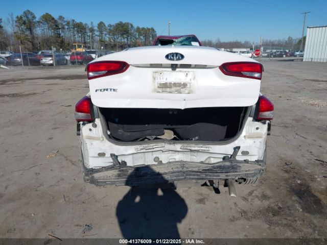 3KPFL4A78HE046330 KIA FORTE LX