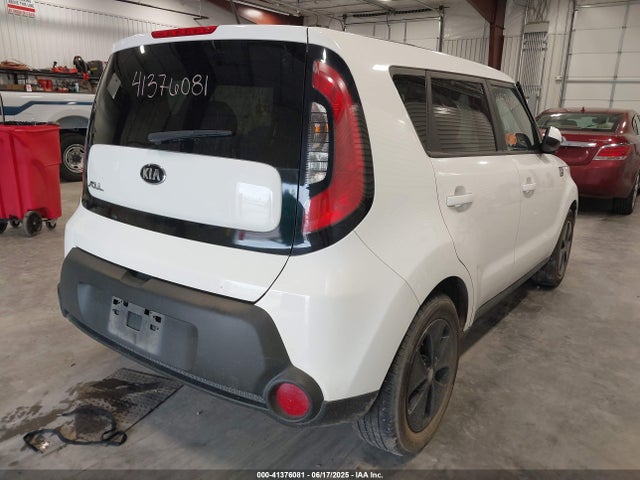 KNDJN2A23G7389090 KIA Soul