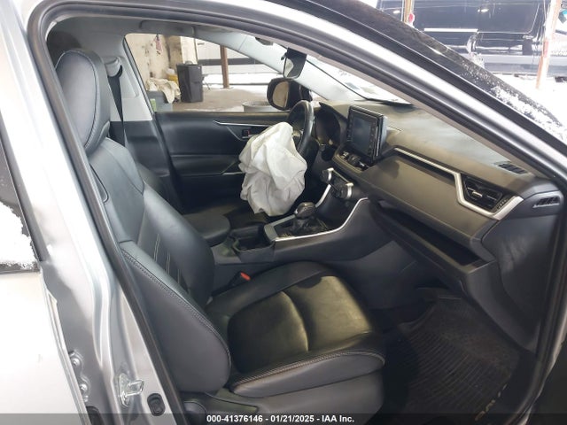 Toyota Rav4 Xle Premium 2019 2T3A1RFV3KW064119 Image 5