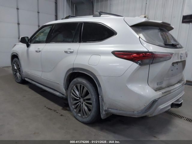 5TDFZRBH5NS203414 Toyota Highlander Platinum