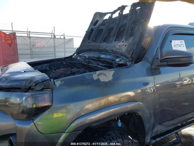 JTEZU5JRXJ5183574 Toyota 4RUNNER SR5