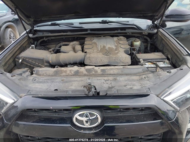 Toyota 4RUNNER SR5 2016 JTEZU5JR8G5119140 Image 10