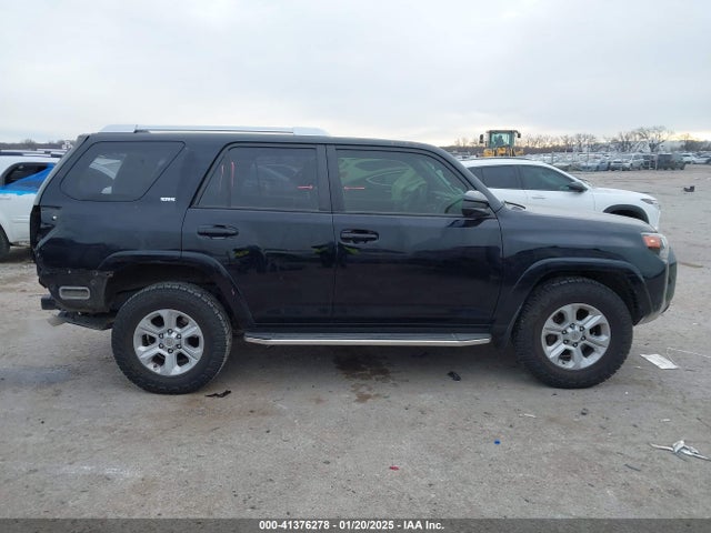 Toyota 4RUNNER SR5 2016 JTEZU5JR8G5119140 Image 13