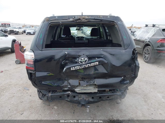 Toyota 4RUNNER SR5 2016 JTEZU5JR8G5119140 Image 16
