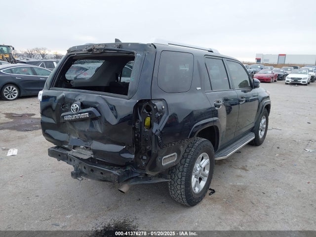 Toyota 4RUNNER SR5 2016 JTEZU5JR8G5119140 Image 4