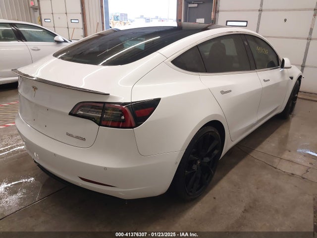 2018 TESLA MODEL 3 5YJ3E1EBXJF072728 Photo 3