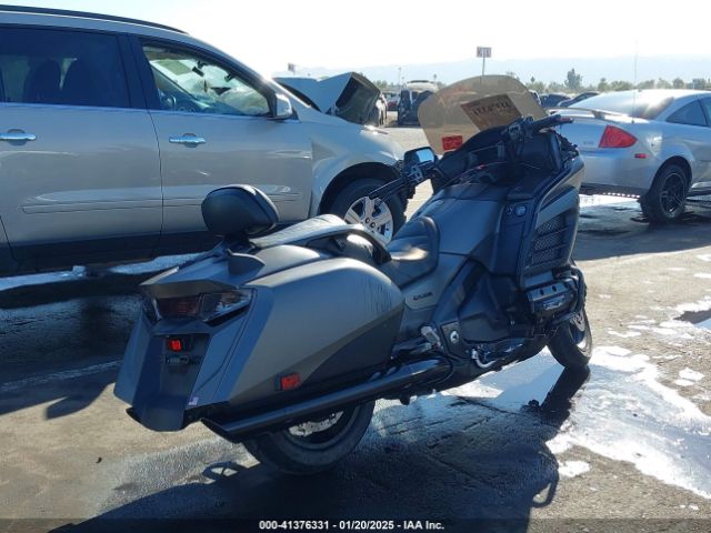 2015 HONDA GL1800 JH2SC6842FK200912 Photo 3