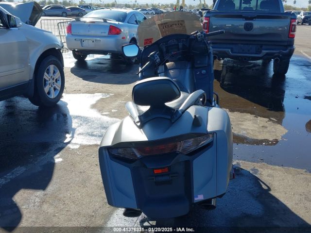 2015 HONDA GL1800 JH2SC6842FK200912 Photo 5