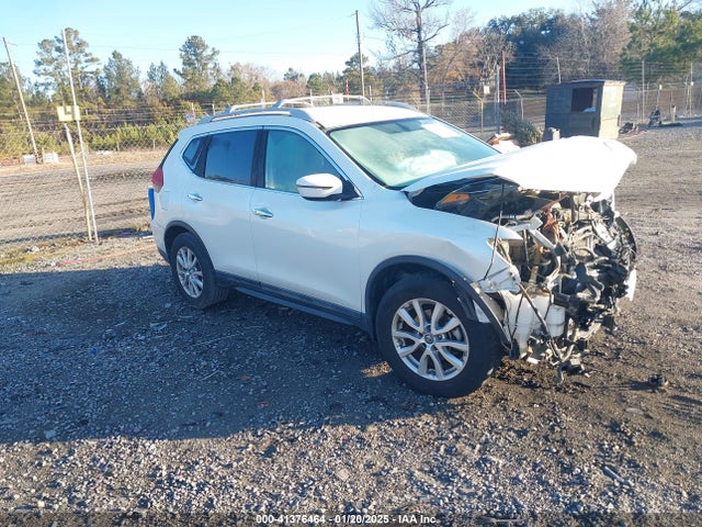 Nissan ROGUE SV 2018 5N1AT2MT7JC814962 Image 1