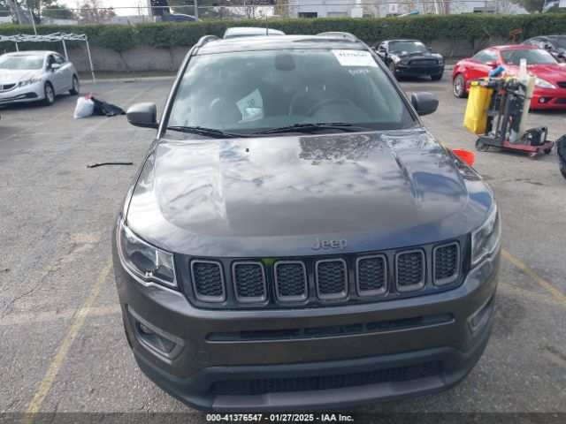 3C4NJCEB7MT596909 Jeep Compass 80th Anniversary Fwd