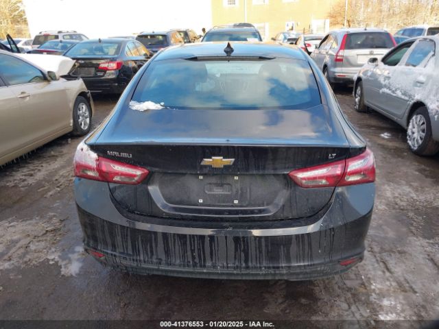 1G1ZD5ST3NF162797 Chevrolet Malibu Fwd Lt
