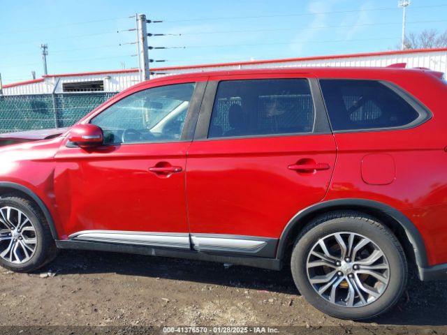 JA4AD3A30JZ032666 Mitsubishi Outlander Se