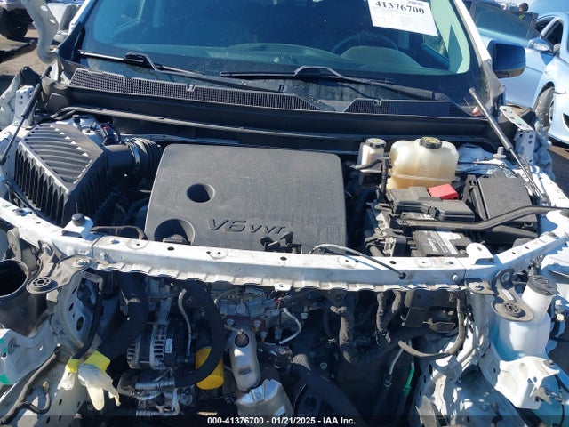 Chevrolet Traverse Ls 2018 1GNEVFKW1JJ120727 Image 10