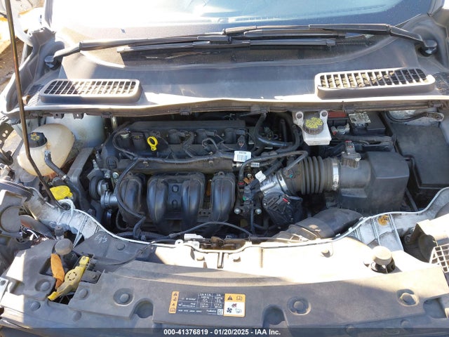 1FMCU0F7XJUD00026 Ford ESCAPE S