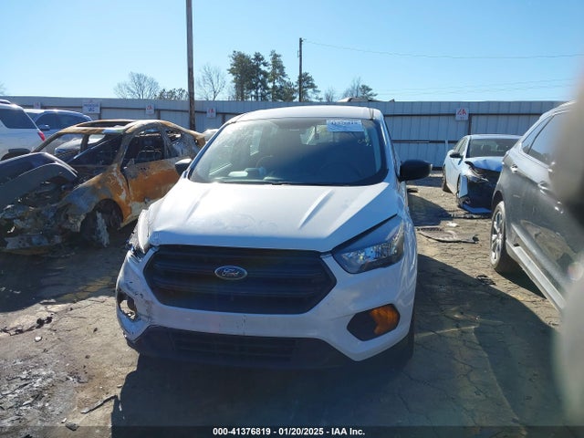 1FMCU0F7XJUD00026 Ford ESCAPE S