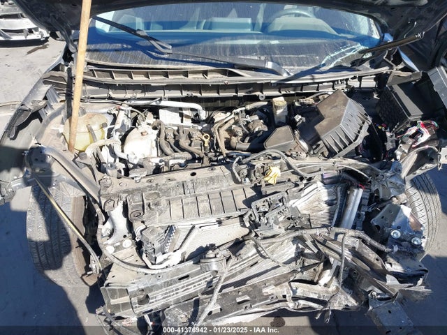 5N1AT3BAXMC836160 Nissan Rogue Sv Fwd